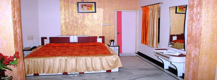 1207/Hotel Moti Palace - Agra 10.jpg